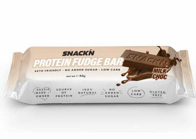 Snackn Fudge Milk Chocolate 40g Perspective Front
